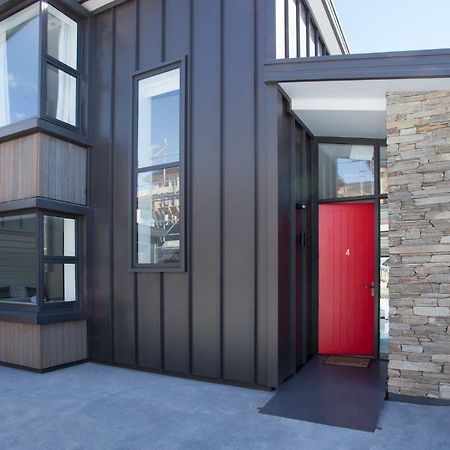 Dungarvon Street Apartments Wanaka Esterno foto
